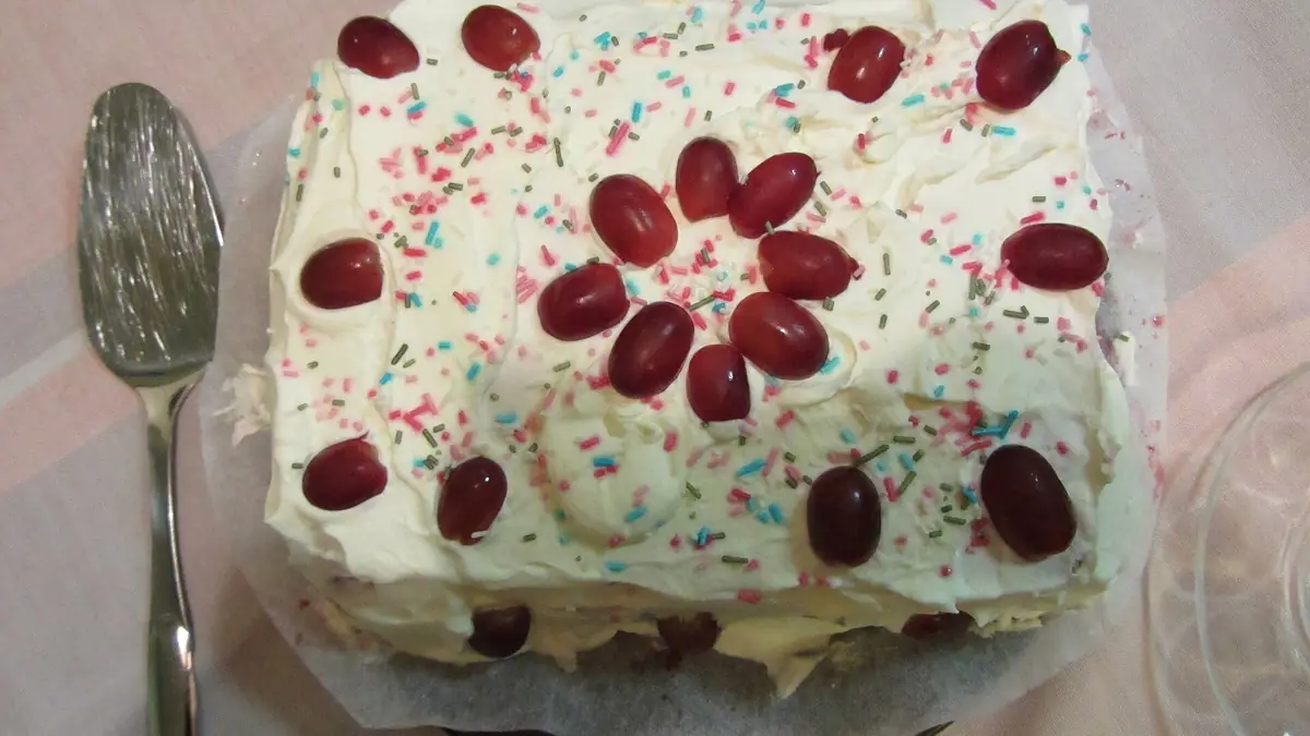 The Lamppost – cake shop in Bloomfield, Belfast
